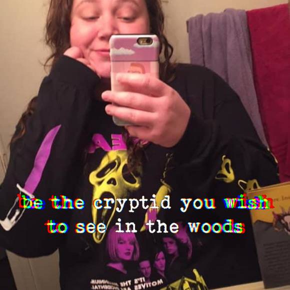 Meet your Posher, Liz - Picture 1 of 1